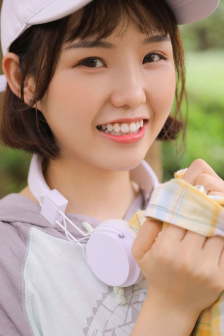宝贝穿裙子里面不能穿裤衩